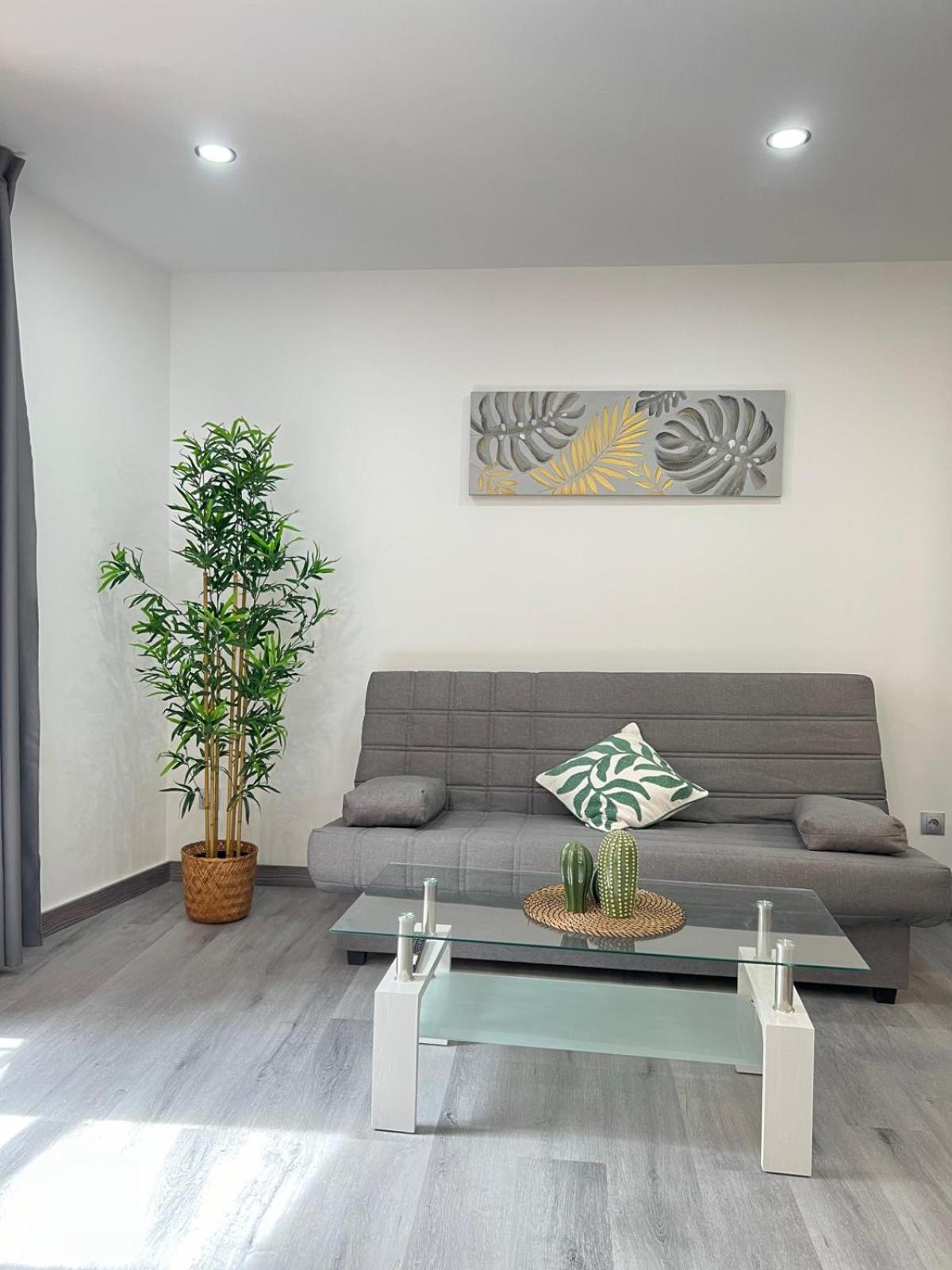 Rosal Central Studios اوفيدو المظهر الخارجي الصورة