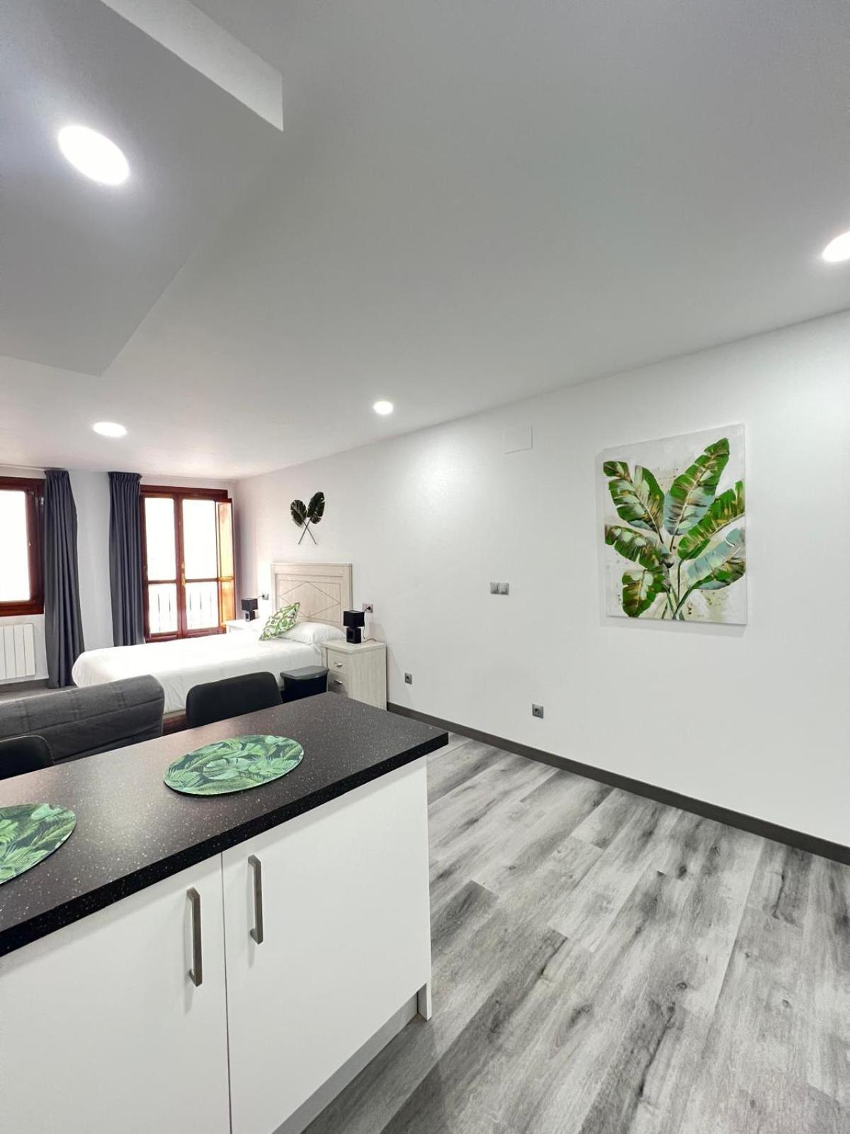 Rosal Central Studios اوفيدو المظهر الخارجي الصورة
